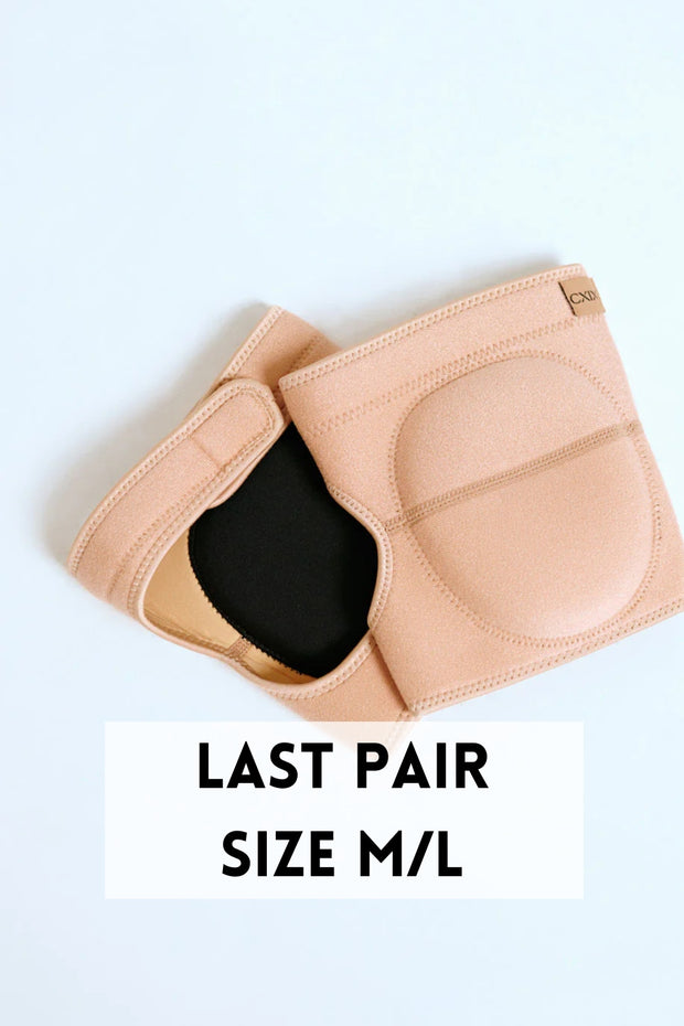 LAST PAIR! SIZE M/L! Sand Velcro Knee Pads